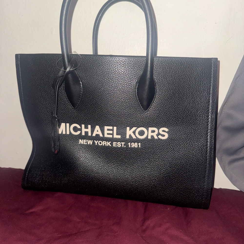 Michael Kors pebble Black Leather tote Bag